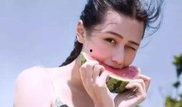 网红王璐吃瓜图片,揭秘娱乐圈幕后真相